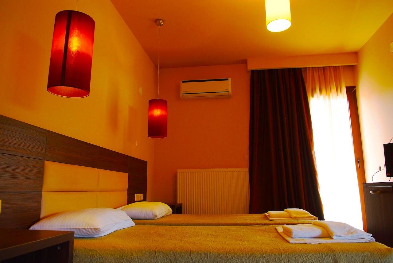 Plotini Hotel Dhidhimotikhon Номер фото