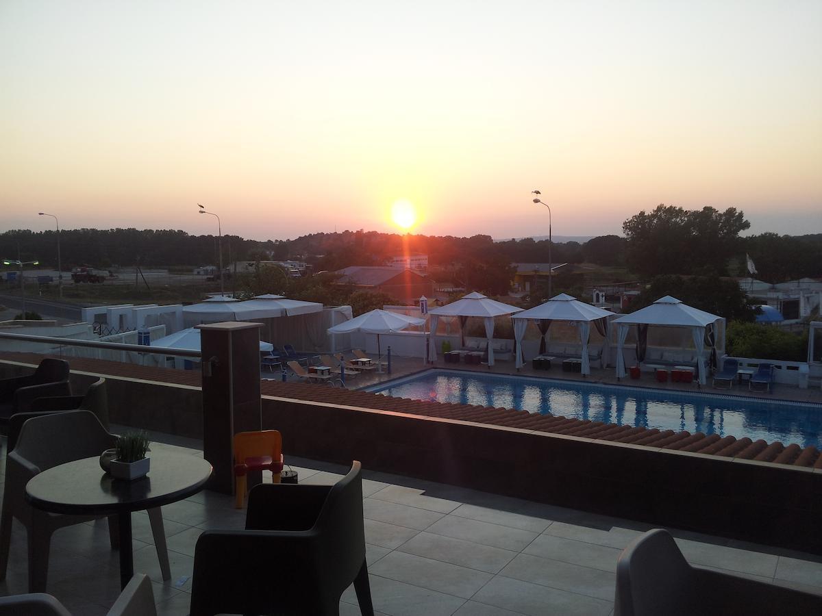 Plotini Hotel Dhidhimotikhon Экстерьер фото