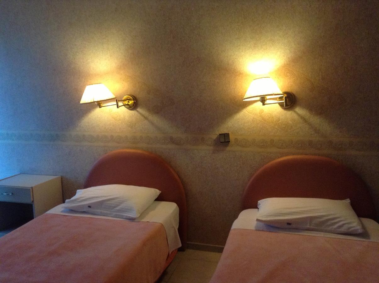 Plotini Hotel Dhidhimotikhon Номер фото